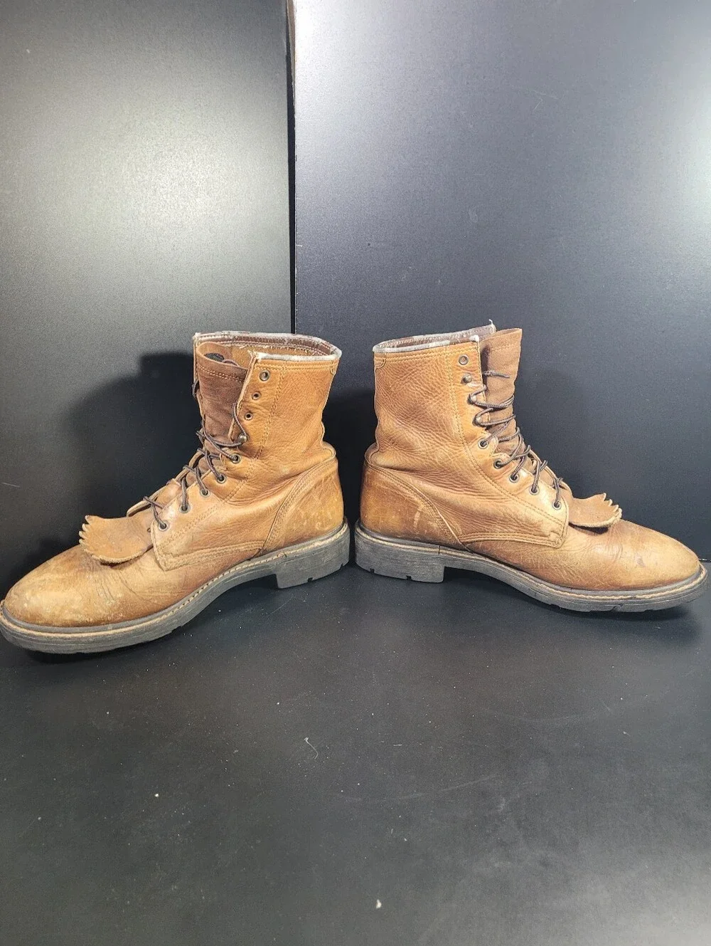 Ariat 37180 Cascade Men’s 8” Waterproof Leather Work Boots Kiltie 12 D Read
